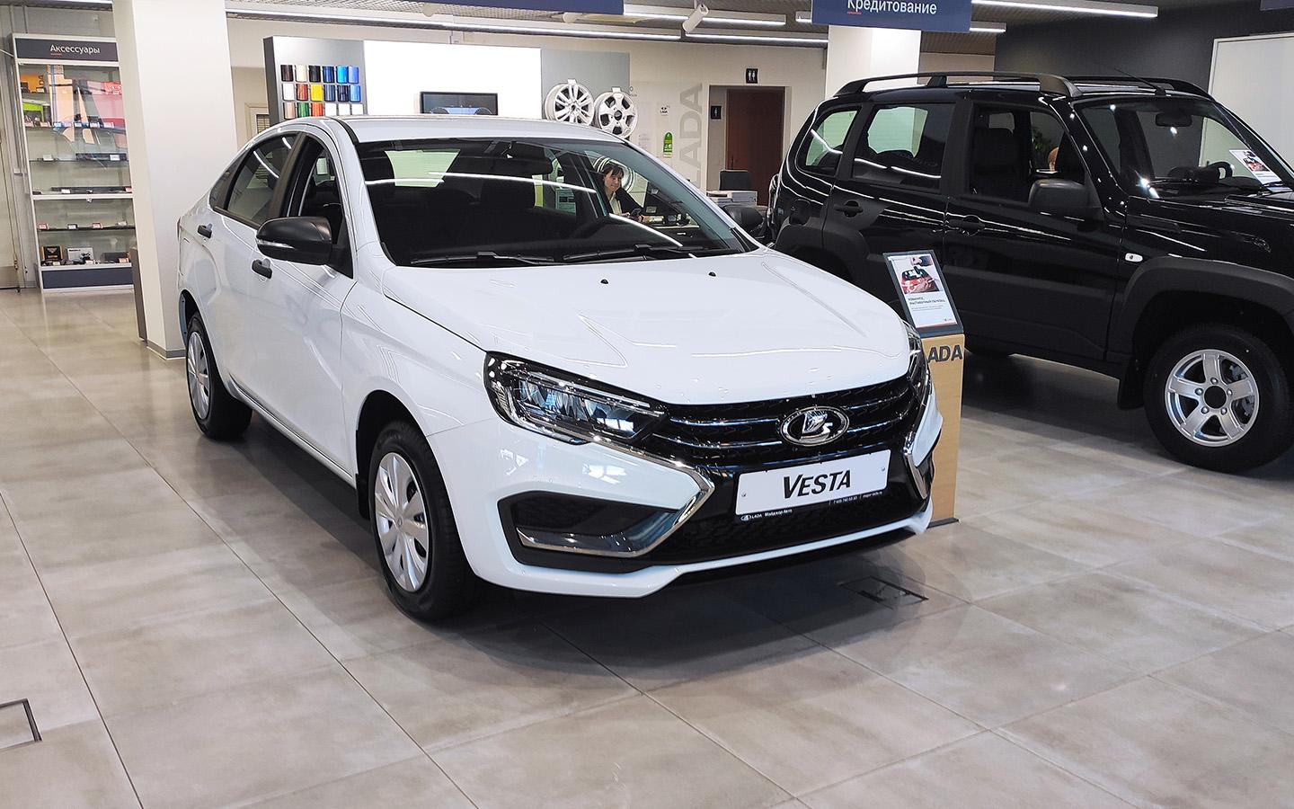 АвтоВАЗ запустил подписку на автомобили Lada. Условия и стоимость