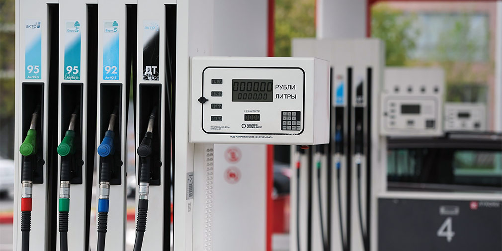 40+. Сколько будет стоить бензин в 2018 году
