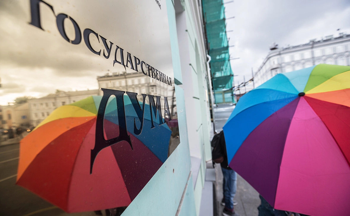 Евгений Разумный / Ведомости / ТАСС