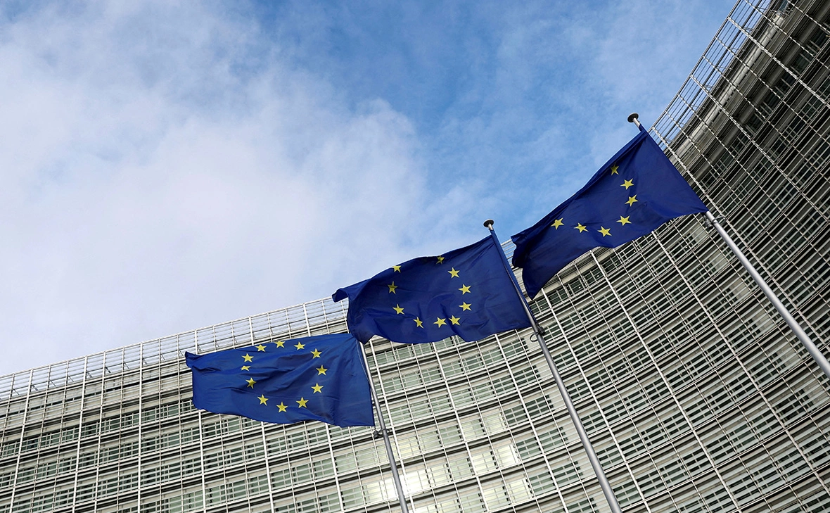 Yves Herman / File Photo / Reuters