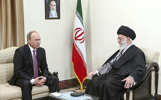 Встреча между президентом России Владимиром Путиным и верховным лидером Ирана аятоллой Али Хаменеи в Тегеране, ноябрь 2015 года