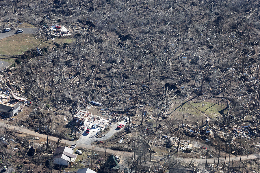 Разрушения в Калверт-Сити на юго-западе штата