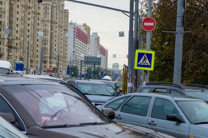 В Москве перекрыли Мичуринский проспект ради нового метро 