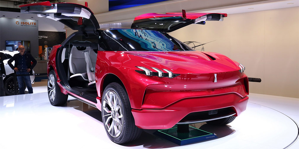 Китайцы привезли во Франкфурт конкурента Tesla Model X