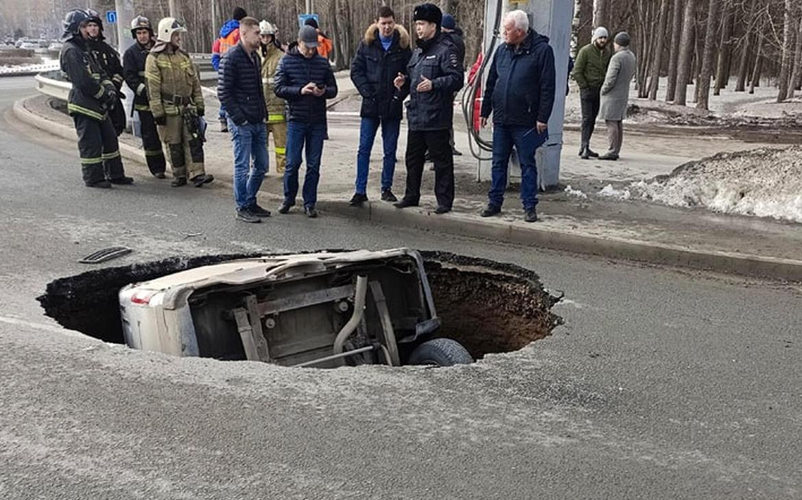 Газлифт провалился в крестовину