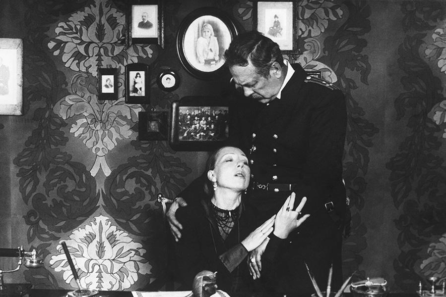 Инна Чурикова в фильме &laquo;Васса&raquo; режиссера Глеба Панфилова, 1983 год