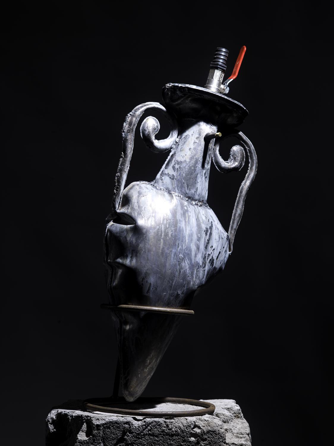 Вильгений Мельников, &laquo;Амфора&raquo;, 2025