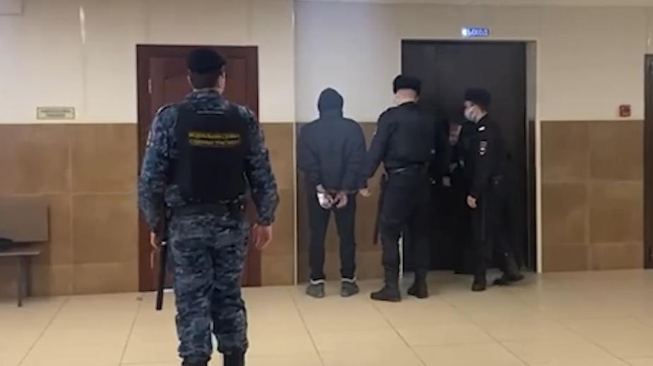 Суд отправил в СИЗО обвиняемого в поджоге московской гостиницы