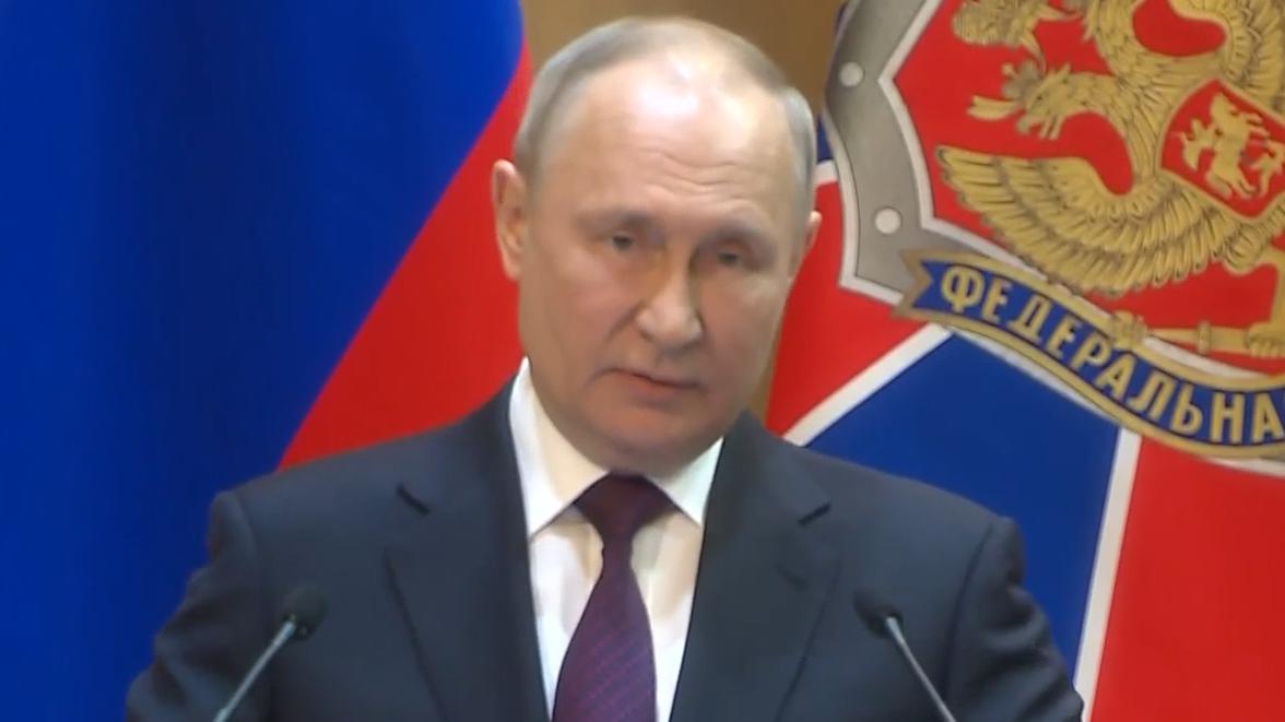 Путин призвал пресекать попытки «всей этой мрази» расколоть общество