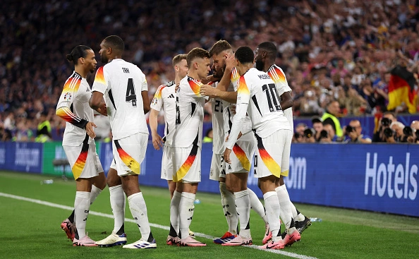 Lars Baron / Getty Images