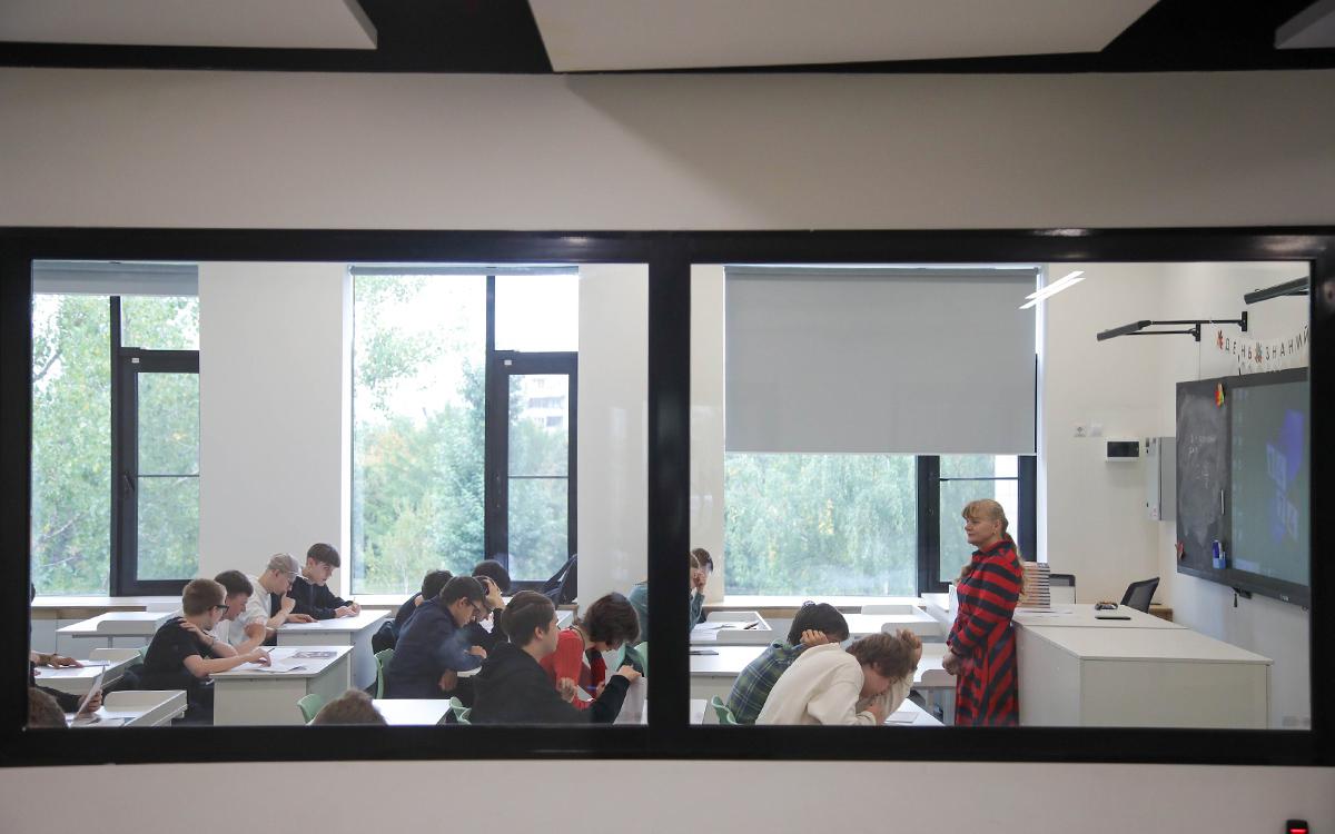 Собянин рассказал о планах построить 15 «школ будущего» в Москве Собянин рассказал о планах построить 15 «школ будущего» в Москве