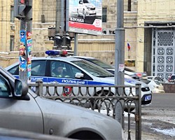 В Москве задержали нетрезвого гаишника, устроившего ДТП на угнанном внедорожнике