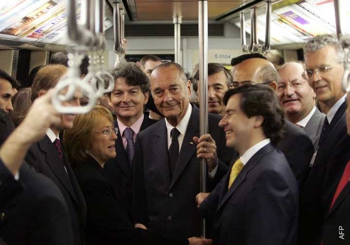 Политики в метро