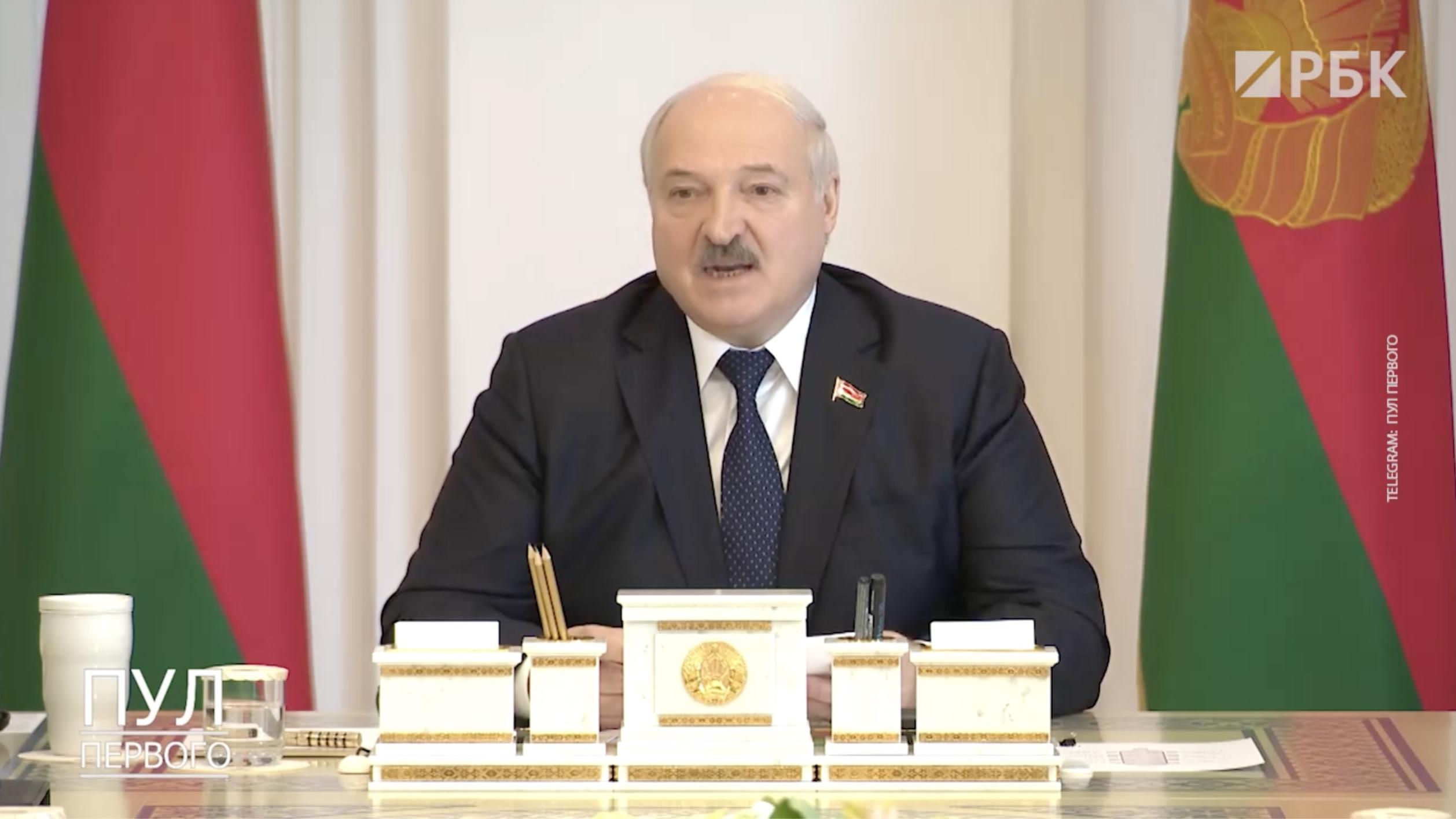 Лукашенко заявил о способности Польши стянуть войска за «два-три часа»