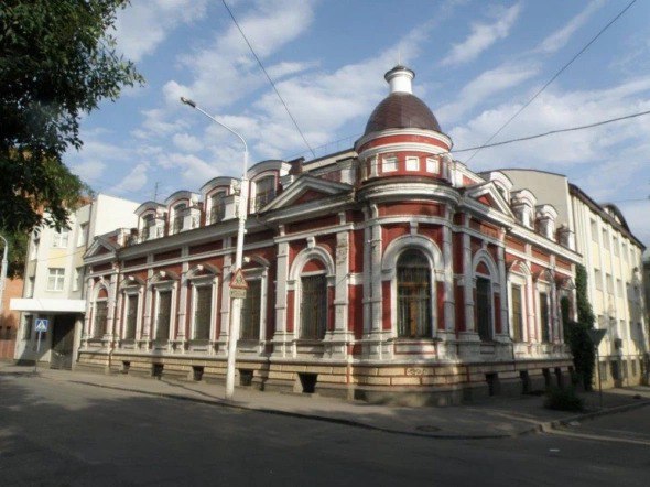 Дом виноделов Титровых