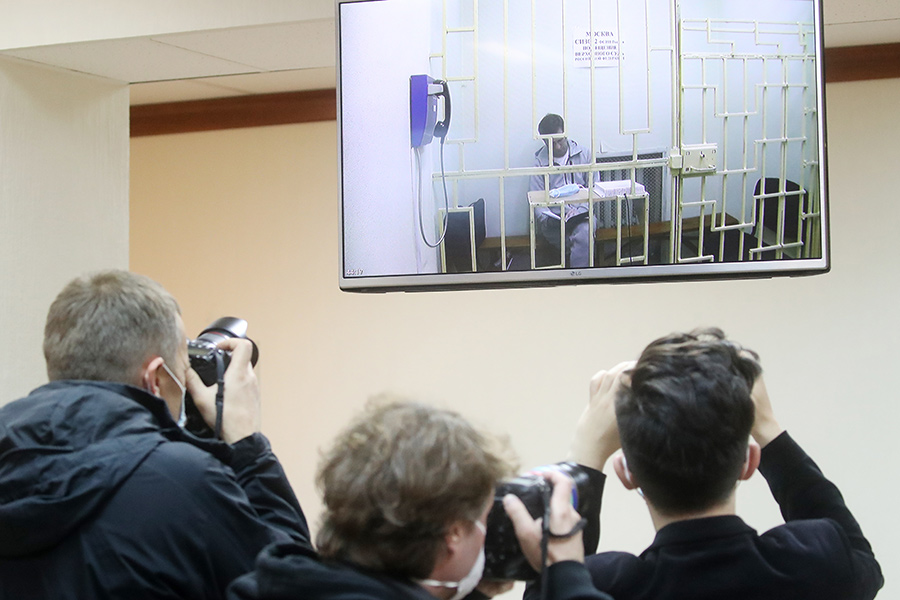 Экран с изображением Фургала во время рассмотрения апелляционной жалобы защиты на продление ареста в Мосгорсуде 16 сентября 2020 года