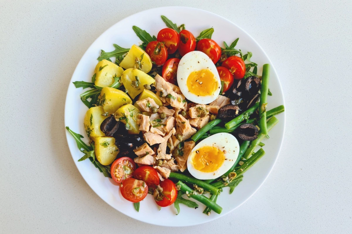 Салат «Нисуаз»