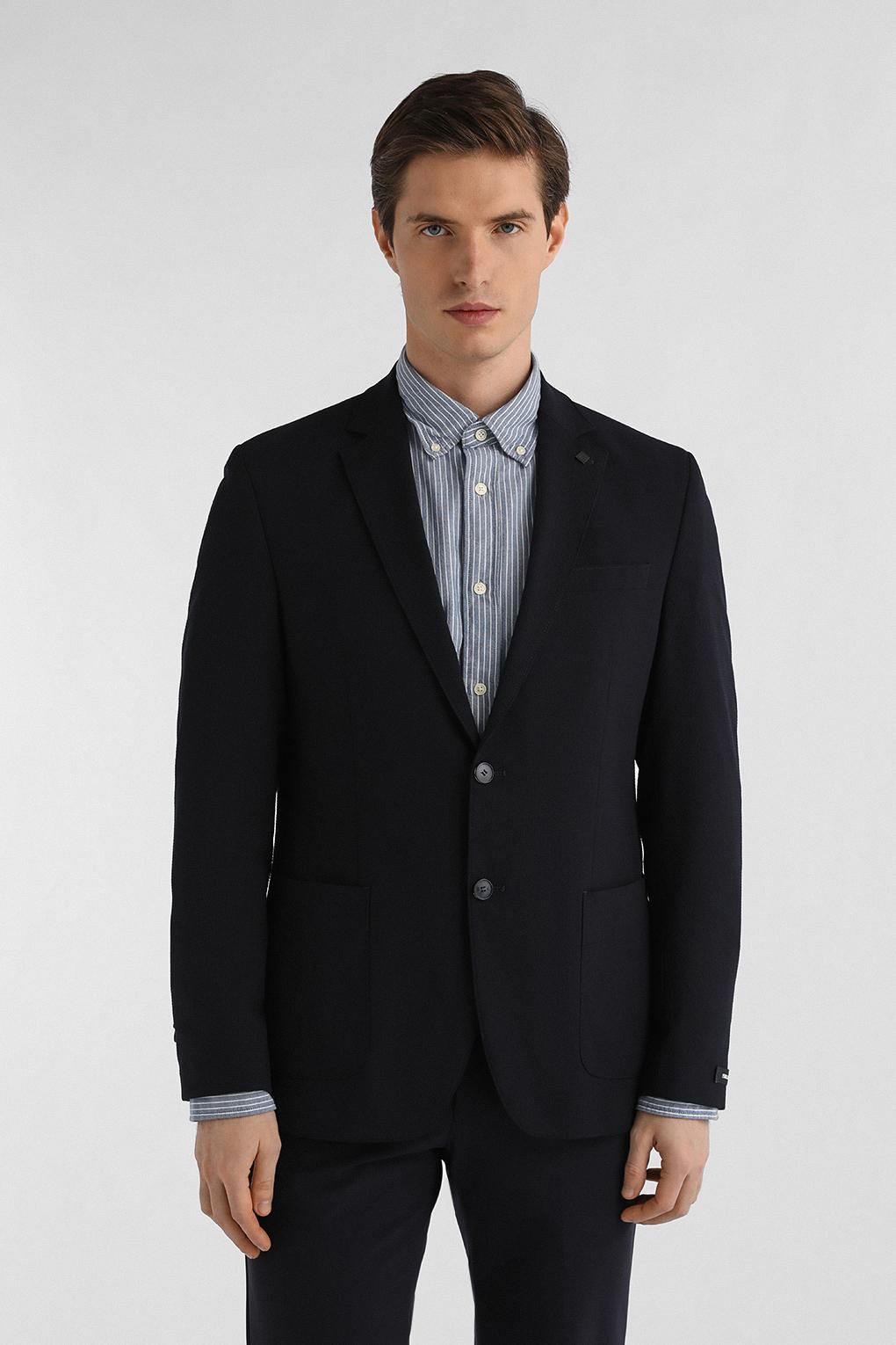 Пиджак прямого кроя с накладными карманами Karl Lagerfeld, 43 990 руб.