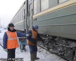 Снегопады парализовали движение поездов на Украине