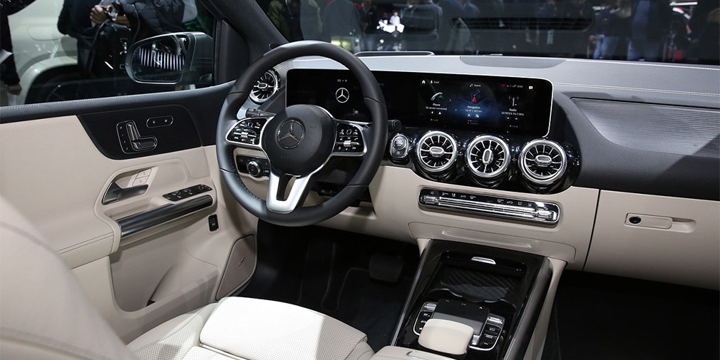 Новый Mercedes B-Class получил систему полуавтоматического управления