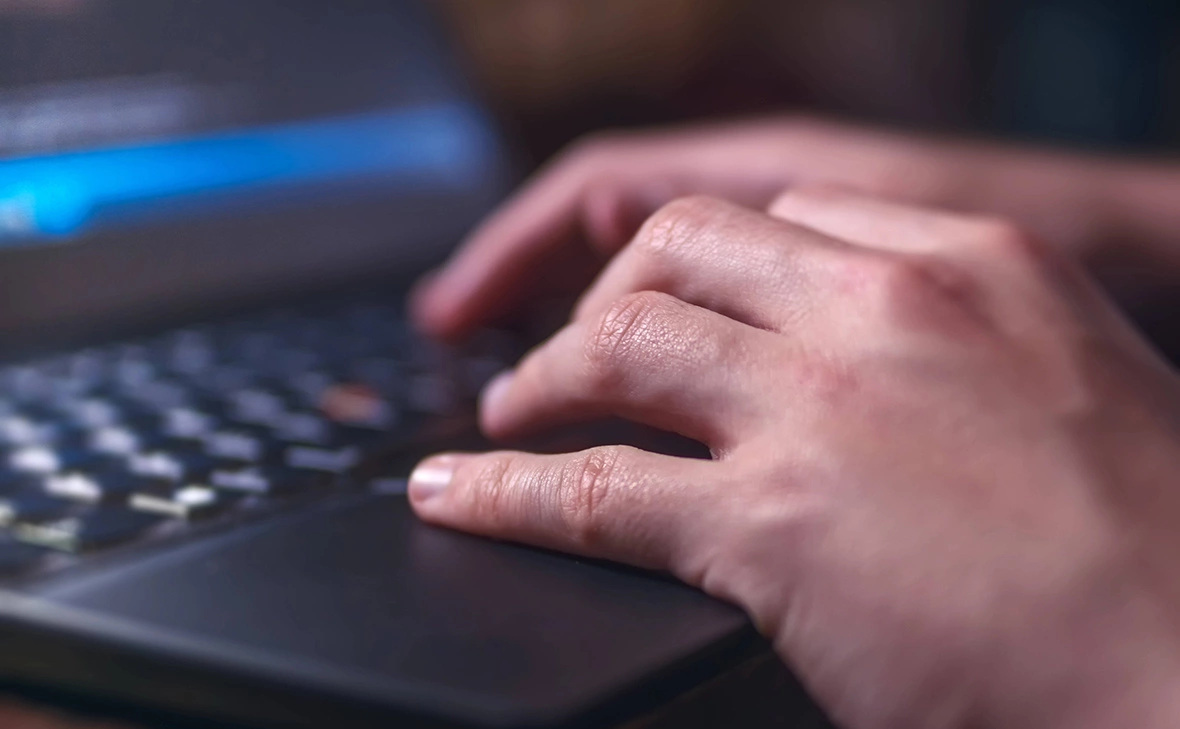  Andreas Poertner /  CHROMORANGE / Global Look Press