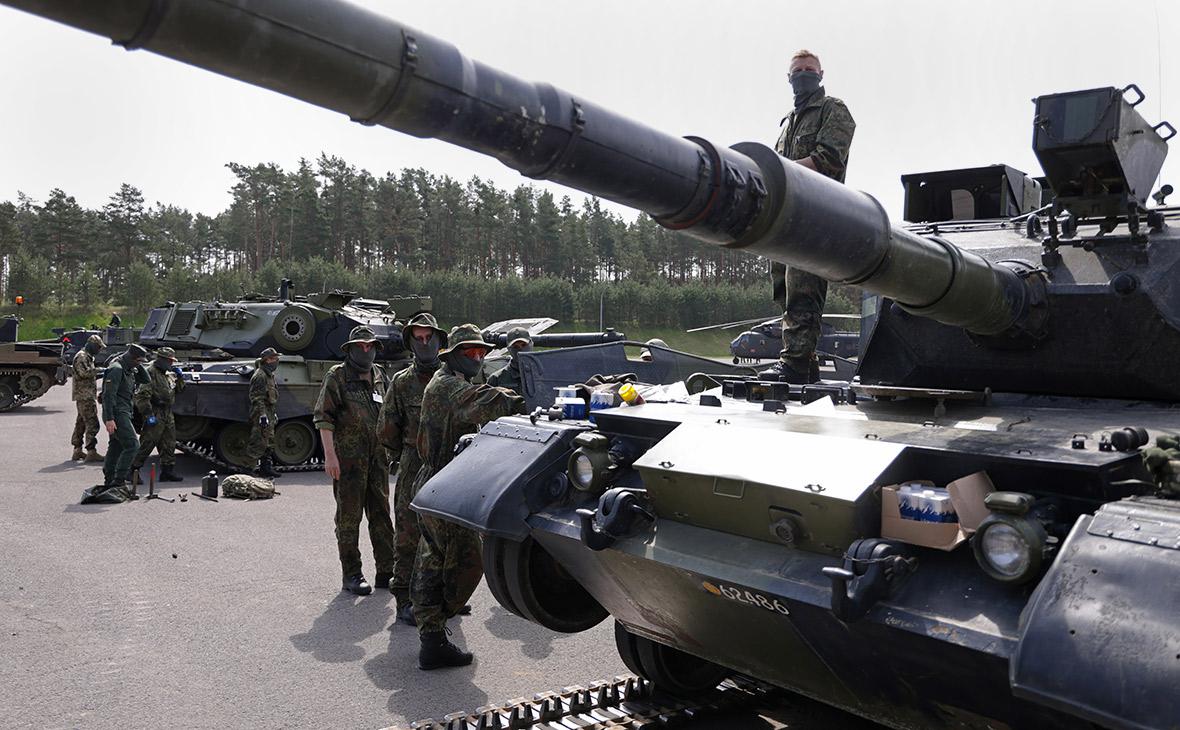 Германия решила отказаться от ремонта украинских Leopard в Польше"/>













