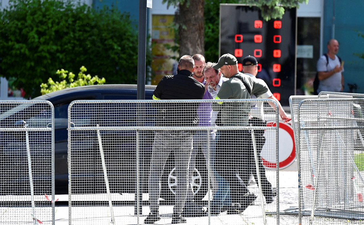 Radovan Stoklasa / Reuters