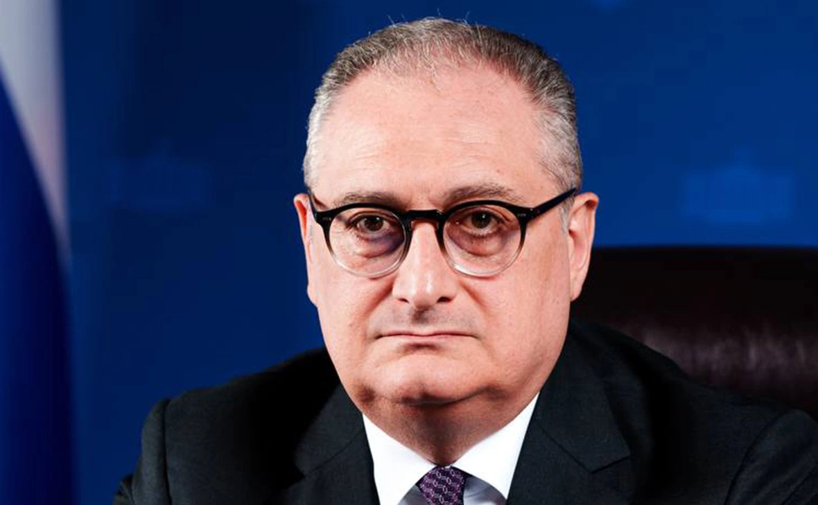 Посольство России в Китае