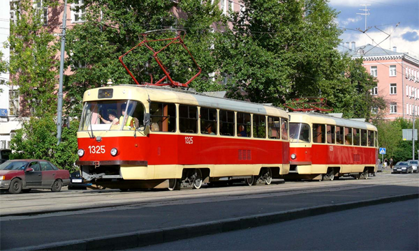 Трамвайные пути оградят от автомобилей