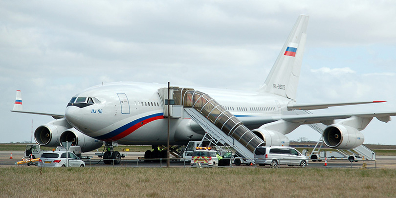 Российских дипломатов вывезут из Лондона самолетом из «кокаинового дела»
