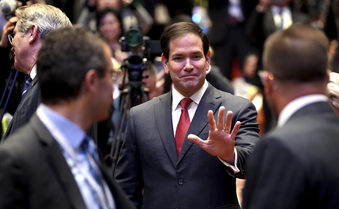 Andrew Harnik / Getty Images