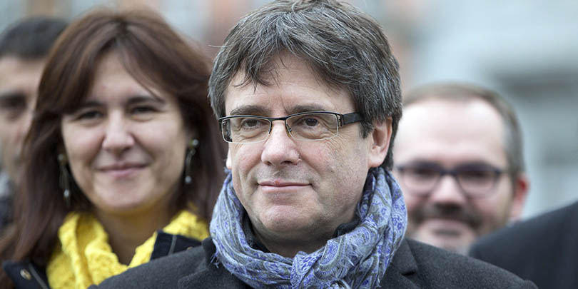 Немецкий суд выпустил экс-главу Каталонии под залог