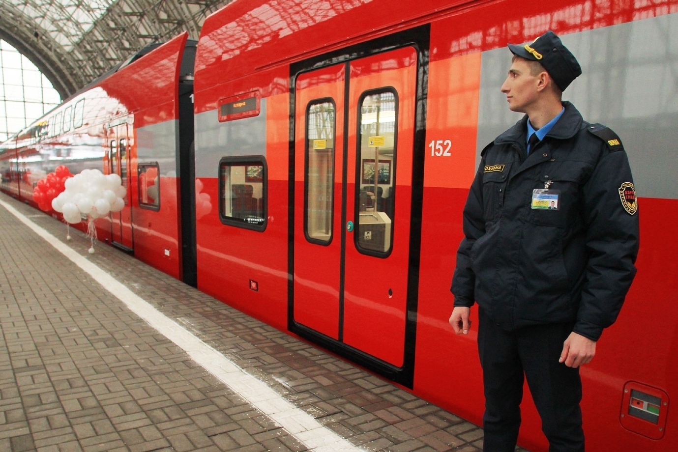 Между Петербургом и Петрозаводском запускают круговой двухэтажный поезд —  РБК