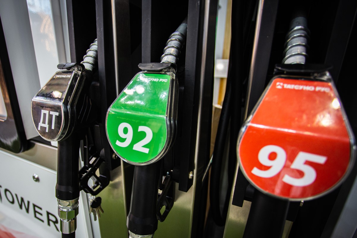 Цены на топливо в сентябре вновь подскочат.