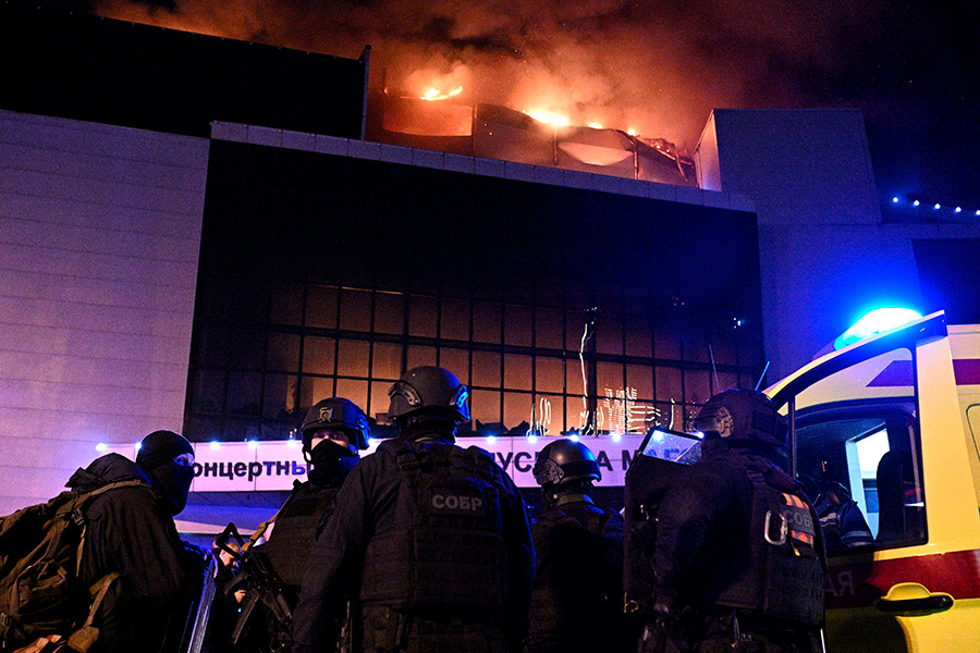 Пожар на верхнем этаже &laquo;Крокус Сити Холла&raquo;.