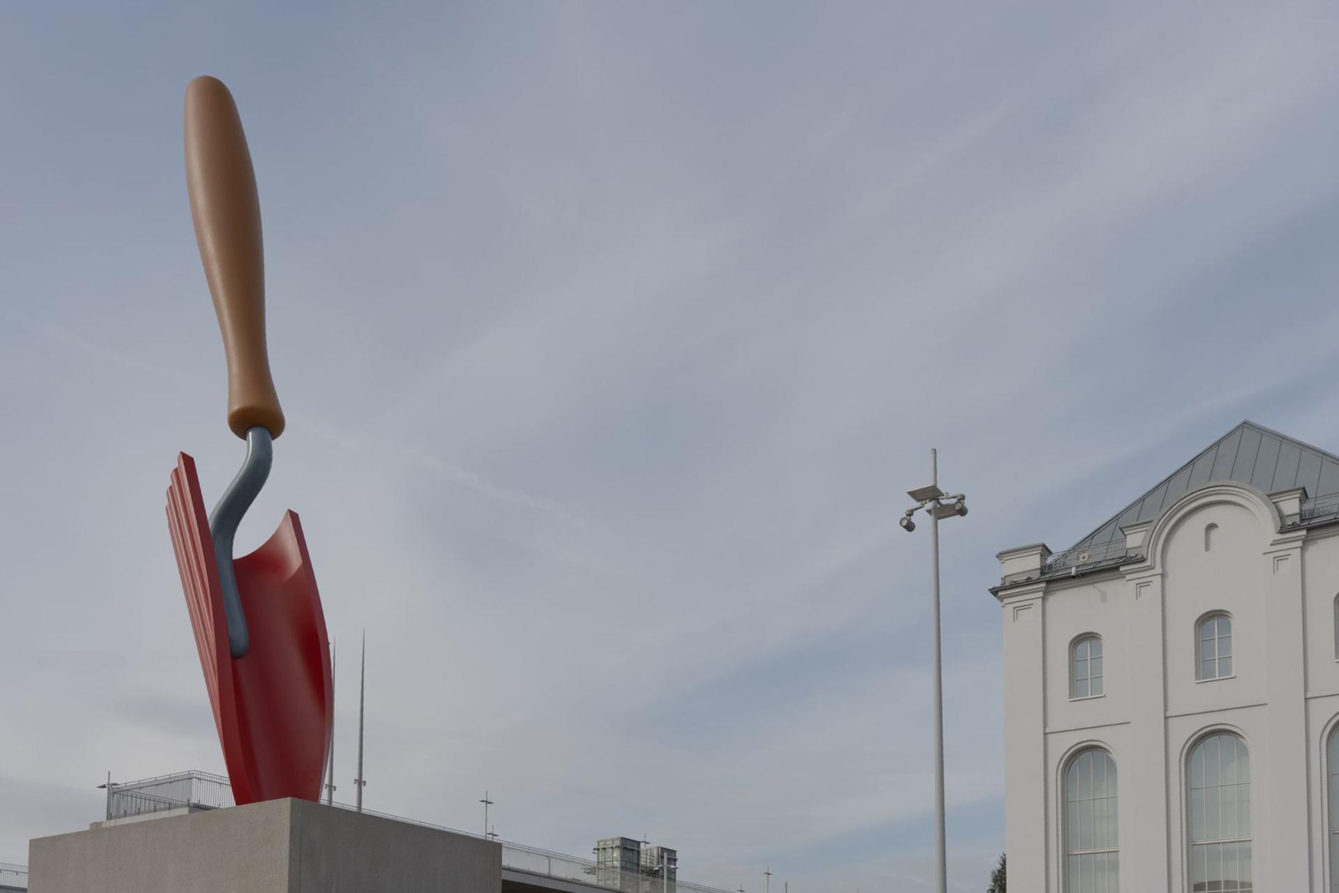 «Садовая лопатка»: о чем говорит новая скульптура перед «ГЭС-2»