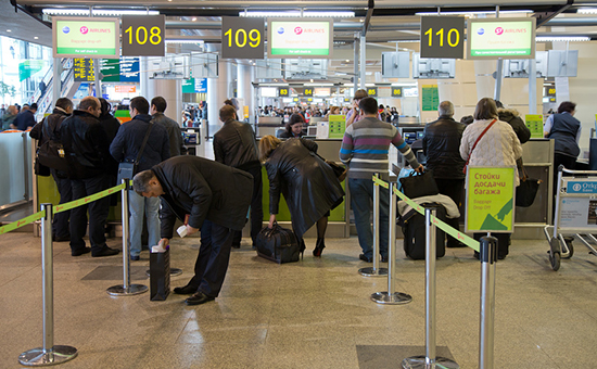 Стойки регистрации авиакомпании S7 в аэропорту Домодедово