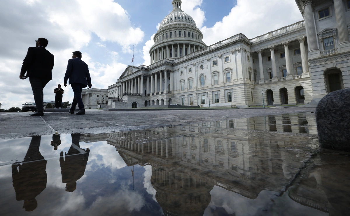 Chip Somodevilla / Getty Images