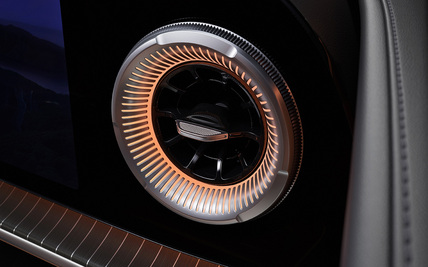 Mercedes-Benz GLC with EQ Technology