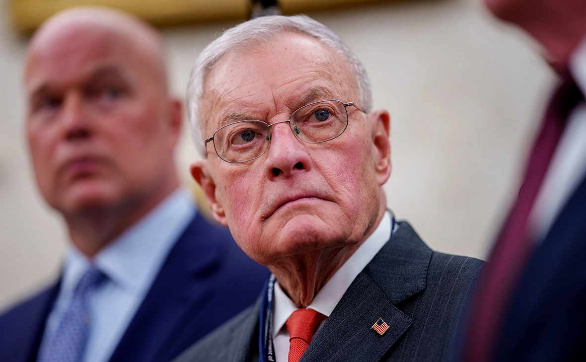 Andrew Harnik / Getty Images