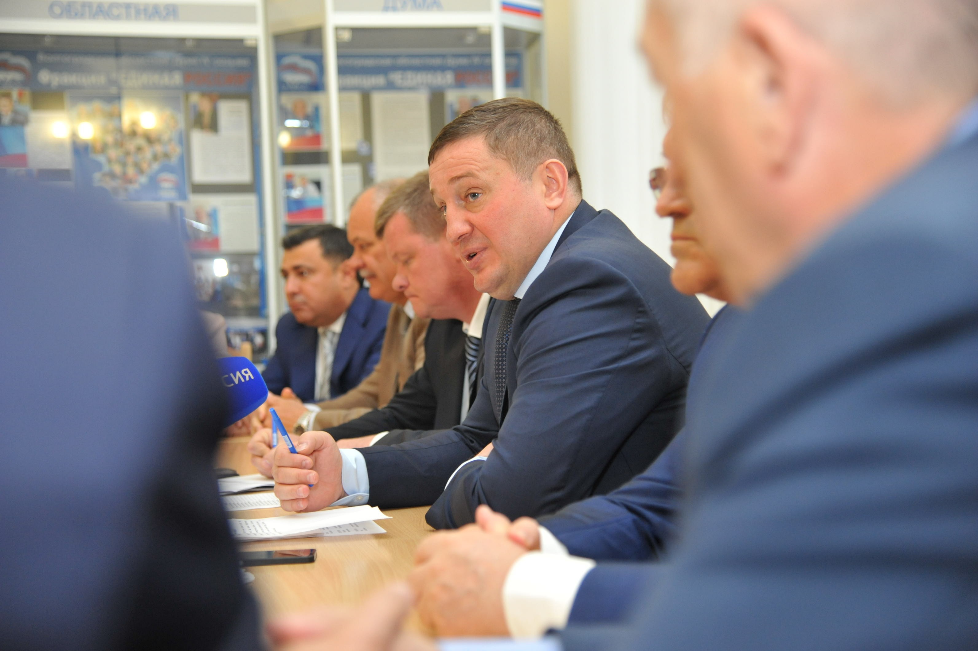 Андрей Бочаров провел встречу с депутатами «Единой России»