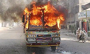 В таджикском автобусе заживо сгорел 21 человек