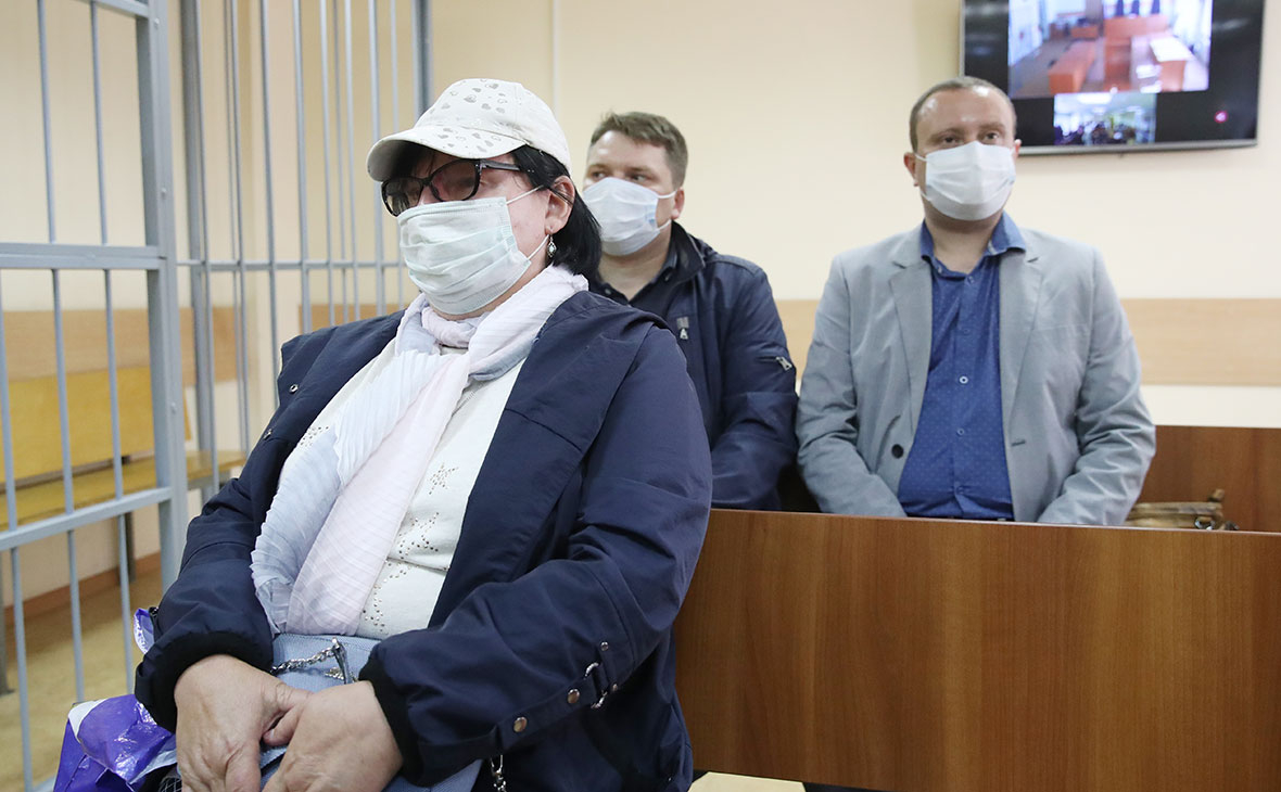 Надежда Архипова, Александр Круглов и Роман Дунаев (слева направо) во время оглашения приговора в Солнцевском суде