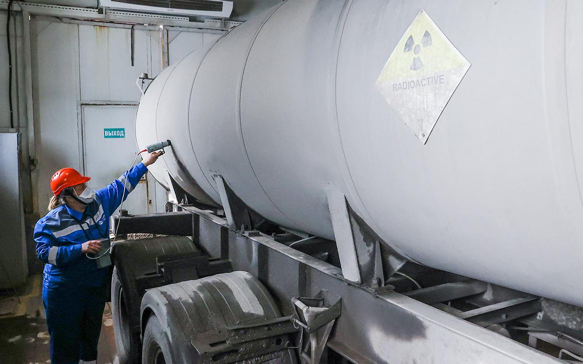 Госдеп уточнил период действия запрета на импорт в США урана из России