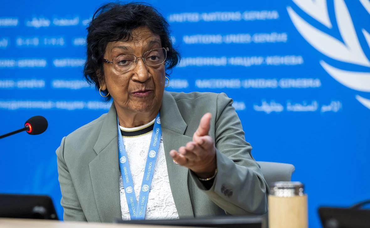 Martial Trezzini / EPA / ТАСС