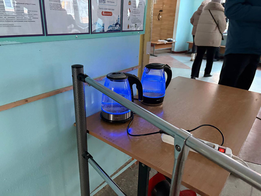 Пункт помощи в Мурманске