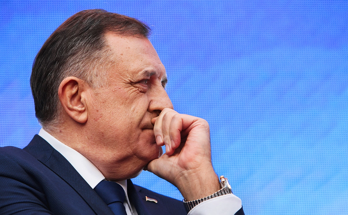 Amel Emric / Reuters