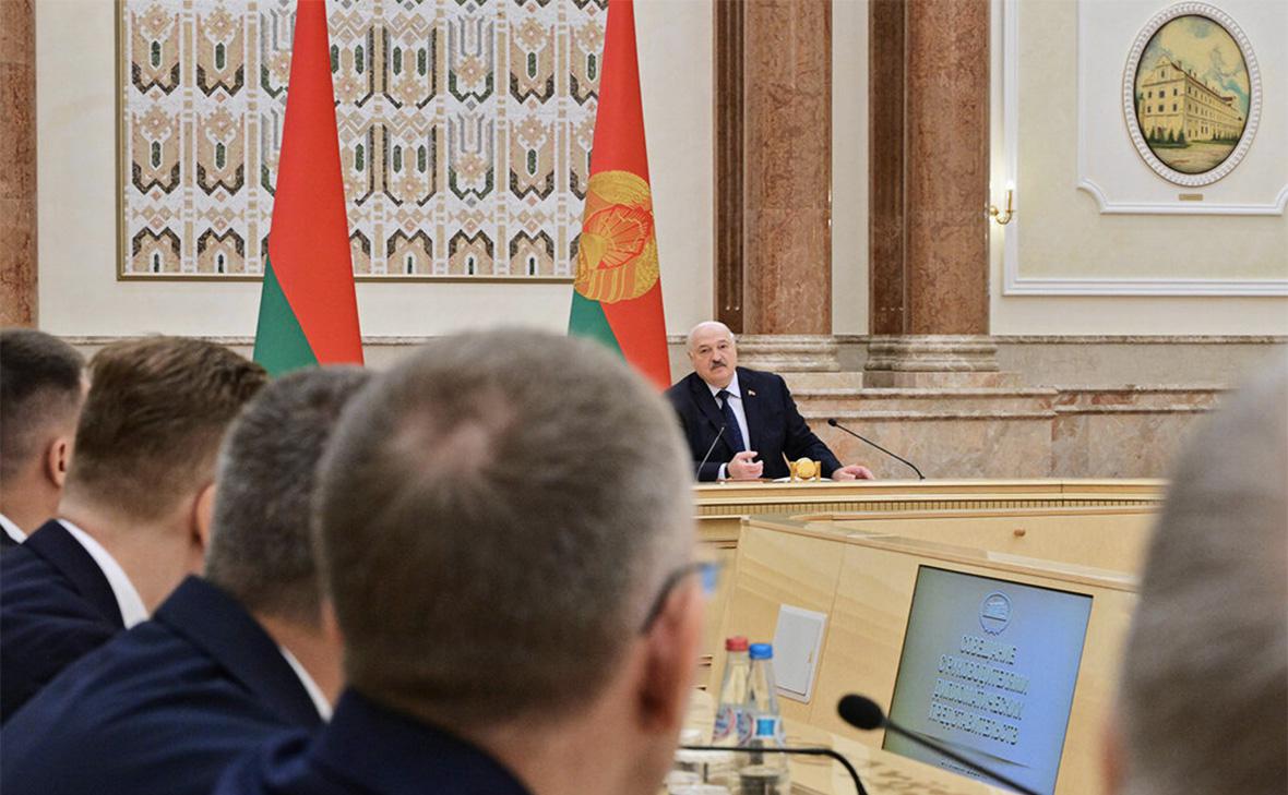 Лукашенко высказался о действиях мигрантов в Белоруссии фразой «все что захочется»