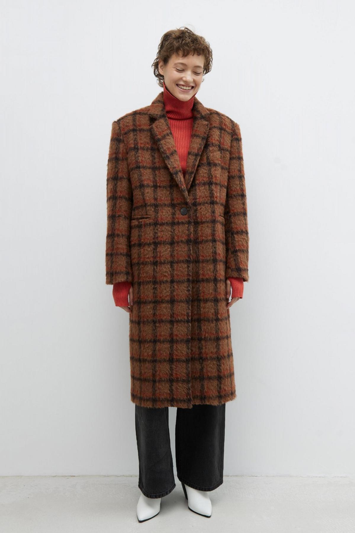 Пальто, Around Clothes &amp; Knitwear, 29 900 руб. (around.com.ru)