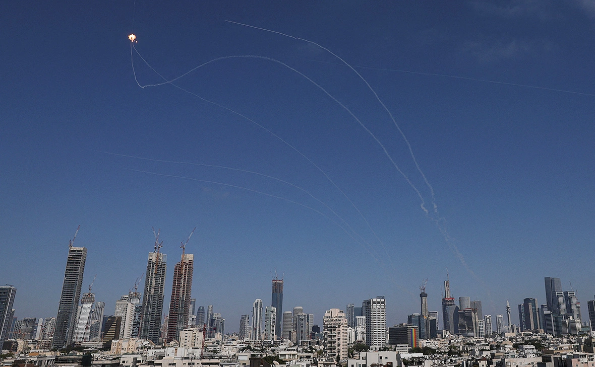 Violeta Santos Moura / Reuters